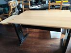 Verstelbaar Bureau met Kabelgoot & PC Plateau, Ophalen, Gebruikt, Rechthoekig, 100 tot 150 cm