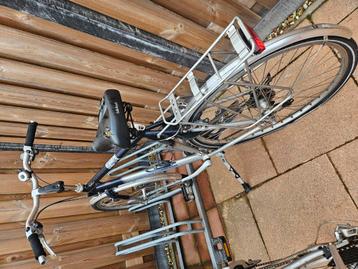 Heren fiets beschikbaar voor biedingen