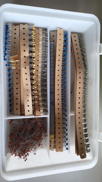 Elektronica Onderdelen - Top Kwaliteit beschikbaar voor biedingen