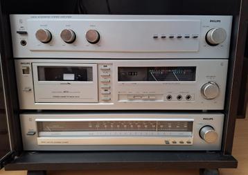 Philips set F4110 Versterker F6121 Cassettedeck F2110 tuner beschikbaar voor biedingen
