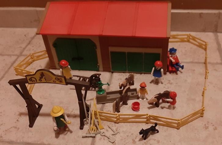 Playmobil 3436 Paardenstal met accessoires, Kinderen en Baby's, Speelgoed | Playmobil, Gebruikt, Complete set, Ophalen of Verzenden