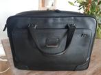 Tumi zwart lederen tas, Computers en Software, Laptoptassen, Ophalen, 16 inch, Zo goed als nieuw, Aktetas