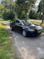 Volvo V50 2.4 170PK Geartronic 2006 Zwart, 74 €/maand, 700 kg, Zwart, 11 km/l