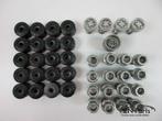 Volkswagen Wielbouten set + Slotbouten set + Dopjes, Ophalen of Verzenden, Gebruikt