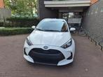 Toyota Yaris 1.5 Hybrid 116pk CVT 2020 Wit, Auto's, Toyota, Zwart, 450 kg, Wit, 3 cilinders