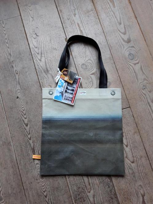 Tas / schoudertas / shopper van gerecycled materiaal, Sieraden, Tassen en Uiterlijk, Tassen | Schoudertassen, Nieuw, Overige merken