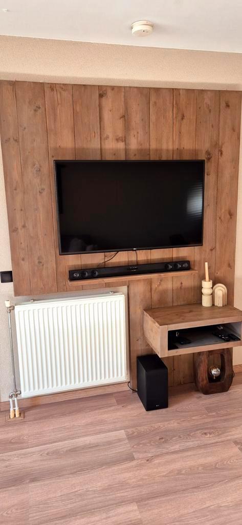 Houten Wandpaneel Op Maat - TV Meubel, Huis en Inrichting, Woonaccessoires | Wanddecoraties, Gebruikt, Ophalen