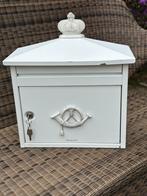 BRABANTIA Brievenbus B210 met posthoorn en kroon, Wit, Tuin en Terras, Brievenbussen, Ophalen, Zo goed als nieuw