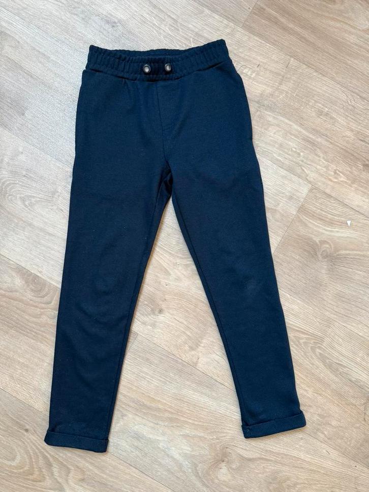 Donkerblauwe joggingbroek - Wibra - maat 122, Kinderen en Baby's, Kinderkleding | Maat 122, Gebruikt, Jongen, Broek, Ophalen of Verzenden