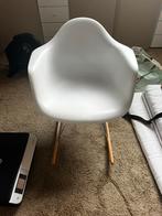Schommel kuip stoel, Huis en Inrichting, Stoelen, Ophalen, Kunststof, Wit, Zo goed als nieuw
