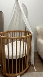 Stokke Sleepi Mini Wieg - Ledikant incl. matras & beschermer, Ophalen, Zo goed als nieuw, Wieg