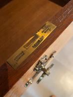 18e eeuwse ladekast - Degelijk en functioneel, Huis en Inrichting, Kasten | Dressoirs, Gebruikt, 100 tot 150 cm, Eikenhout, Ophalen of Verzenden