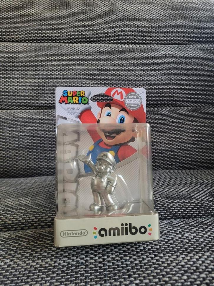 Silver Edition Mario - Super Mario Series Amiibo, Verzamelen, Poppetjes en Figuurtjes, Nieuw, Ophalen of Verzenden