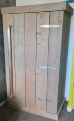 Steigerhouten kledingkast, Ophalen, Gebruikt, Met deur(en)