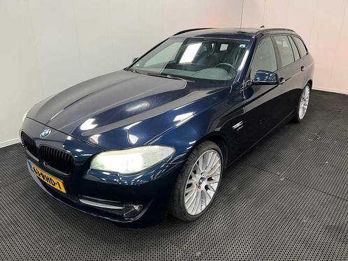 BMW - 530 XD - Touring High Executive - 2011, Auto's, BMW, Bedrijf, 5-Serie, Overige brandstoffen, Euro 5, B, Stationwagon, Handgeschakeld