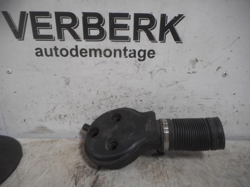 Luchtinlaat Opel Corsa B (73/78/79) 1998 90570230, Auto-onderdelen, Motor en Toebehoren, Gebruikt, Bahnhofsplatz, Rüsselsheim am Main 65423, , Duitsland