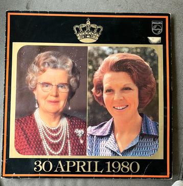 Lp abdicatie Juliana, inhuldiging Beatrix mét foto beschikbaar voor biedingen