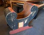 Antieke houten duw slee 80 cm lang 72 cm hoog en 55 cm breed, Antiek en Kunst, Curiosa en Brocante, Ophalen
