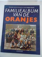 Boek:  "Fotoboek van de Oranjes"., Ophalen, Zo goed als nieuw