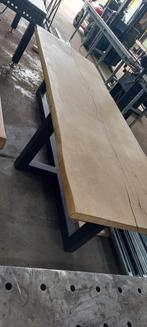 Massief houten eettafel met stalen poot, Huis en Inrichting, Ophalen, Gebruikt, 200 cm of meer, 50 tot 100 cm