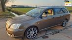Toyota Avensis Wagon 2.0 VVTi Executive/ automaat/ leder/ cl, 1998 cc, Beige, 4 cilinders, Bruin