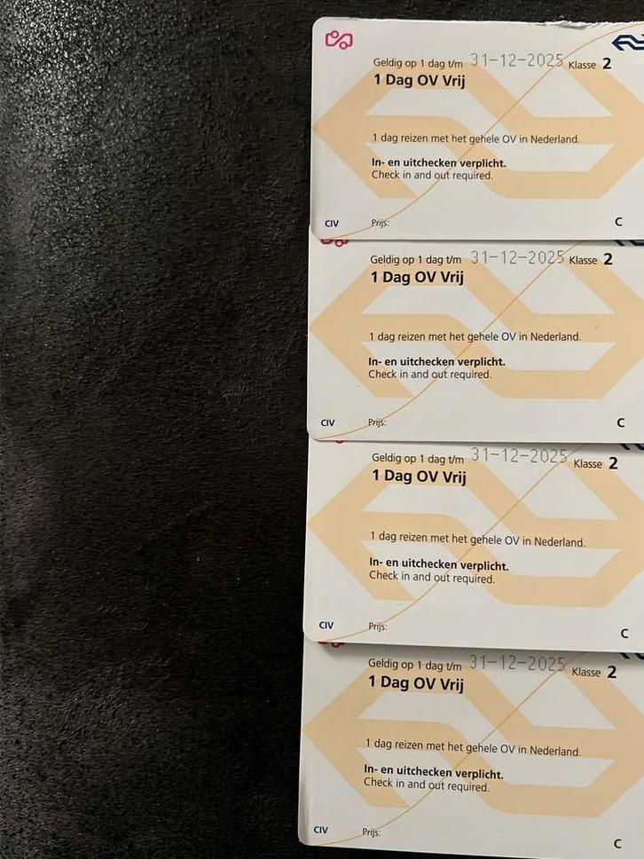 4x trein dagkaart €100, Tickets en Kaartjes, Trein, Bus en Vliegtuig, Eén persoon, Overige typen, Trein, Nederland