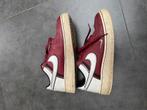Stoere Nike airforce 1 Bordeaux rood wijnrood maat 41, Overige kleuren, Nike, Ophalen of Verzenden, Sneakers of Gympen