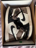 Nike OG retro high Jordan 1 mocha us8,5 EU42, Ophalen of Verzenden, Nieuw, Bruin