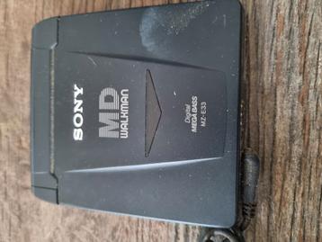 Sony mini disc met diverse disc's beschikbaar voor biedingen