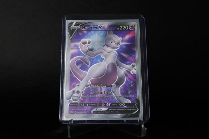 Mewtwo V (SWSH 229) SWSH Black Star Promos - Singles, Hobby en Vrije tijd, Verzamelkaartspellen | Pokémon, Zo goed als nieuw, Ophalen