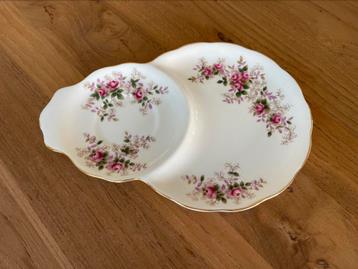 Royal Albert Schotel voor koffiekop en koekje Lavender Rose beschikbaar voor biedingen