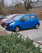 Chevrolet 😅 Spark 1.0 Bifuel 2012 Blauw - APK augustus, Auto's, Chevrolet, 37 €/maand, 4 cilinders, Blauw, Origineel Nederlands
