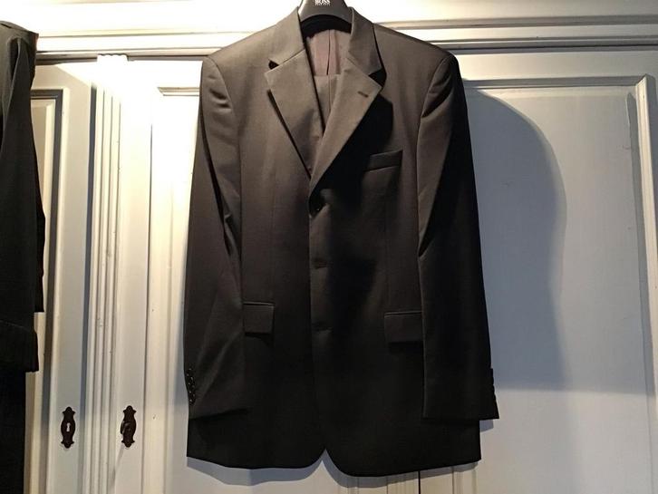 Hugo Boss Pak - Stijlvol en Tijdloos, Kleding | Heren, Kostuums en Colberts, Zo goed als nieuw, Maat 52/54 (L), Zwart, Ophalen of Verzenden
