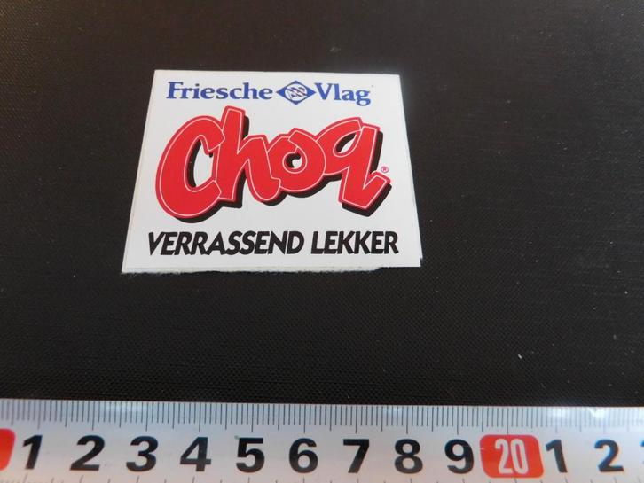 sticker zuivel logo friesche vlag CHOQ verrassend lekker, Verzamelen, Stickers, Zo goed als nieuw, Ophalen