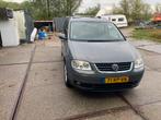 Volkswagen Touran 2.0 110KW 2005 Grijs, Auto's, Voorwielaandrijving, Adaptive Cruise Control, 4 cilinders, 1984 cc