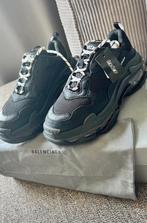 Balenciaga triple S, Kleding | Dames, Schoenen, Ophalen of Verzenden, Zo goed als nieuw, Zwart, Sneakers of Gympen