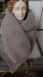 Prachtige handgebreide sjaal, Ophalen of Verzenden, Nieuw, Maat 46/48 (XL) of groter, Sjaal