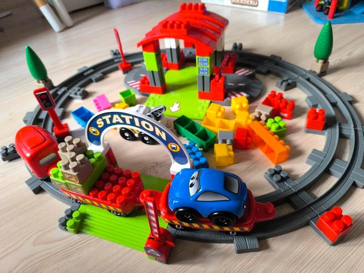 Abrick treinstation, Kinderen en Baby's, Speelgoed | Bouwstenen, Gebruikt, Abrick, Ophalen of Verzenden