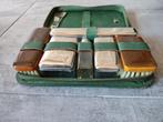 Antieke schoenenpoetserset in groene etui, Antiek en Kunst, Curiosa en Brocante, Ophalen of Verzenden