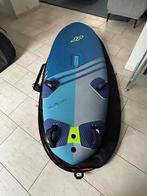 Surfuitrusting (board, zeilen, giek, verlengers), Watersport en Boten, Windsurfen, Ophalen of Verzenden, Zo goed als nieuw, Overige typen
