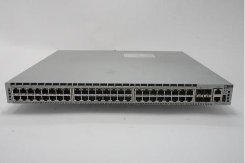 DCS-7048T-A-R Arista DCS-7048T-A-R 48-Port 100/1000 RJ45 4x, Computers en Software, Netwerk switches, Gebruikt, Ophalen of Verzenden