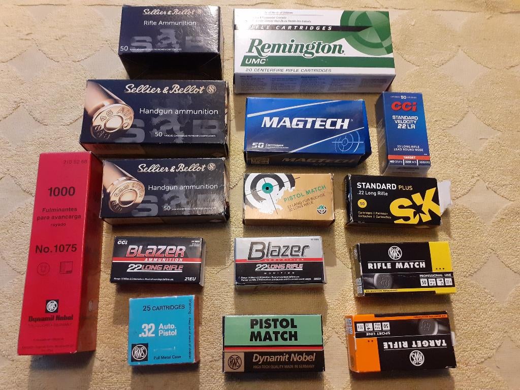 Collectie 15 lege munitiedoosjes, Verzamelen, Ophalen of Verzenden, Landmacht, Nederland, Hulzen of Bodemvondsten