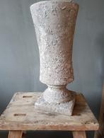 Oude stenen tuinvaas, Ophalen, Gebruikt