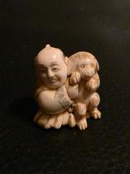 Netsuke man met hondje, Verzamelen, Ophalen of Verzenden, Zo goed als nieuw, Dier