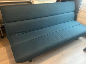 Slaapbank zo goed als nieuw beschikbaar voor biedingen