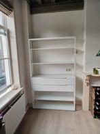 Ikea Fjalkinge wandkast boekenkast met twee lades wit metaal, Ophalen, 100 tot 150 cm, Zo goed als nieuw, Metaal