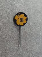 Speldje met blad 1965, Verzamelen, Speldjes, Pins en Buttons, Ophalen of Verzenden, Gebruikt