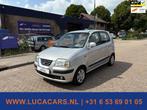 Hyundai Atos 1.1i Dynamic 2X SLEUTEL + APK!, Voorwielaandrijving, Gebruikt, 4 cilinders, Origineel Nederlands