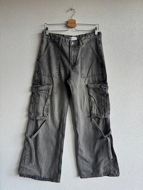 Zara grijze denim cargo broek, Kleding | Dames, Spijkerbroeken en Jeans, Zo goed als nieuw, W30 - W32 (confectie 38/40), Grijs