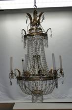 Empire kistallen kroonluchter van verguld messing, Ophalen